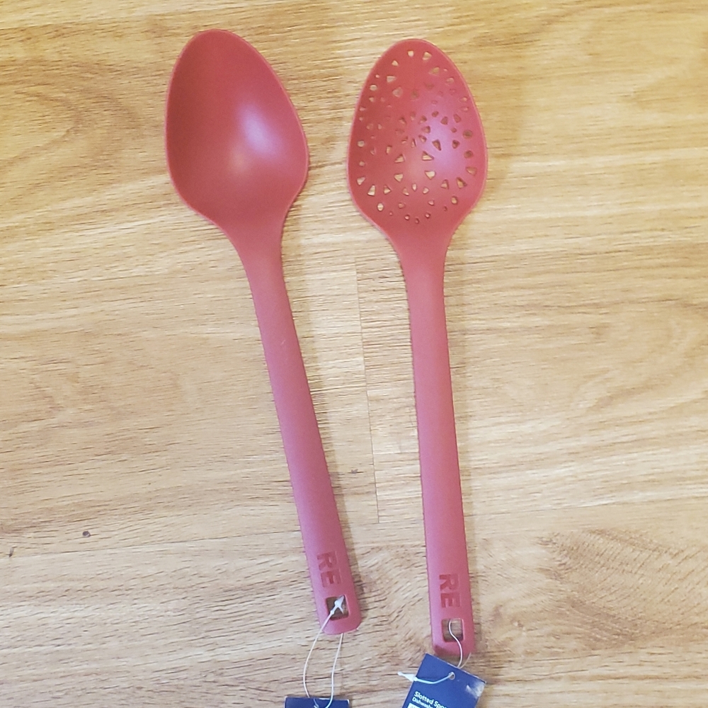 NEW solid serving spoon and slotted spoon - Picture 3 of 3